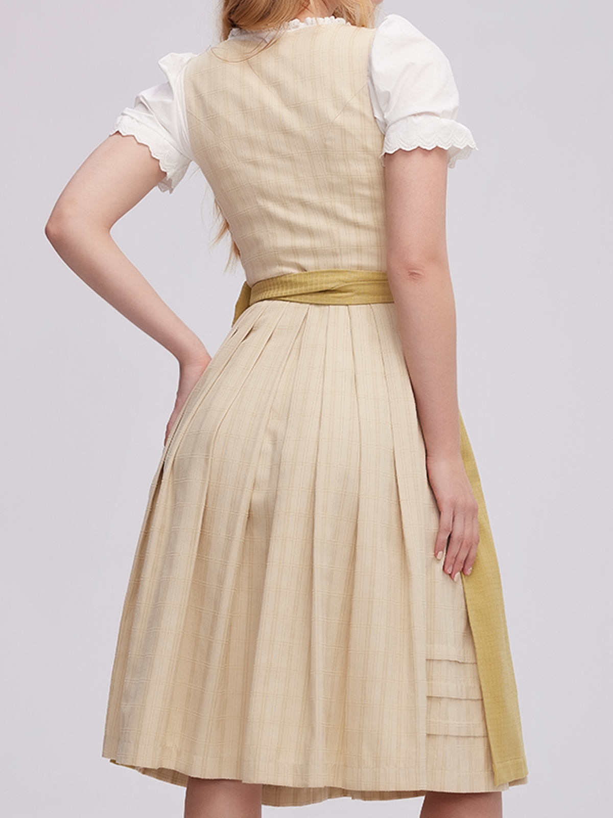 Dirndl Hellblau Samt