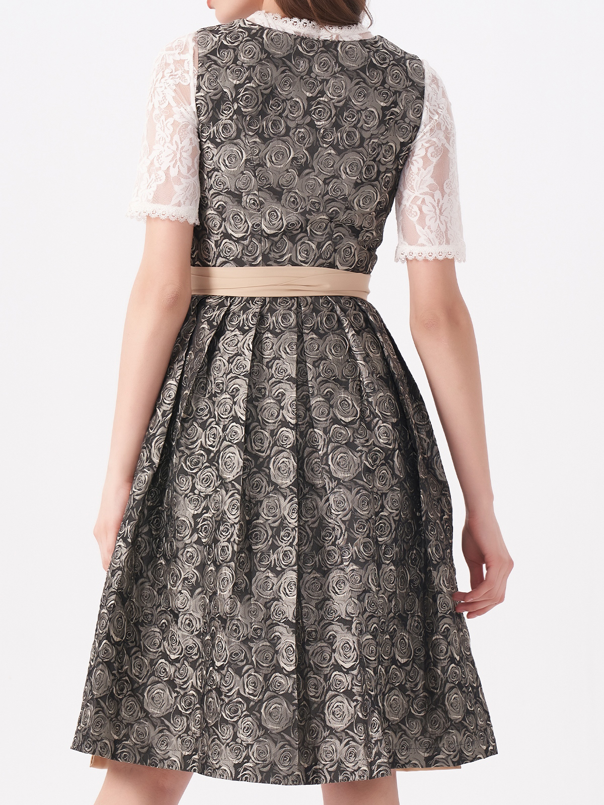 Dirndl in Gelb – ein klassischer Look für festliche Anlässe
