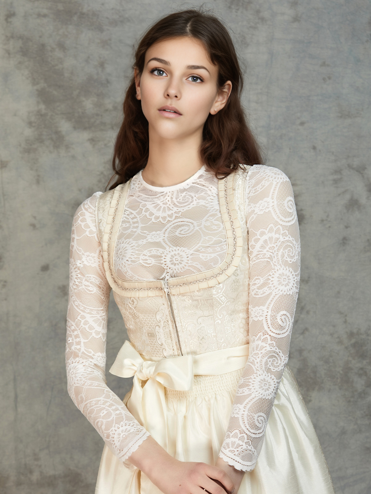 Braunes Dirndl mit modernem Schnitt