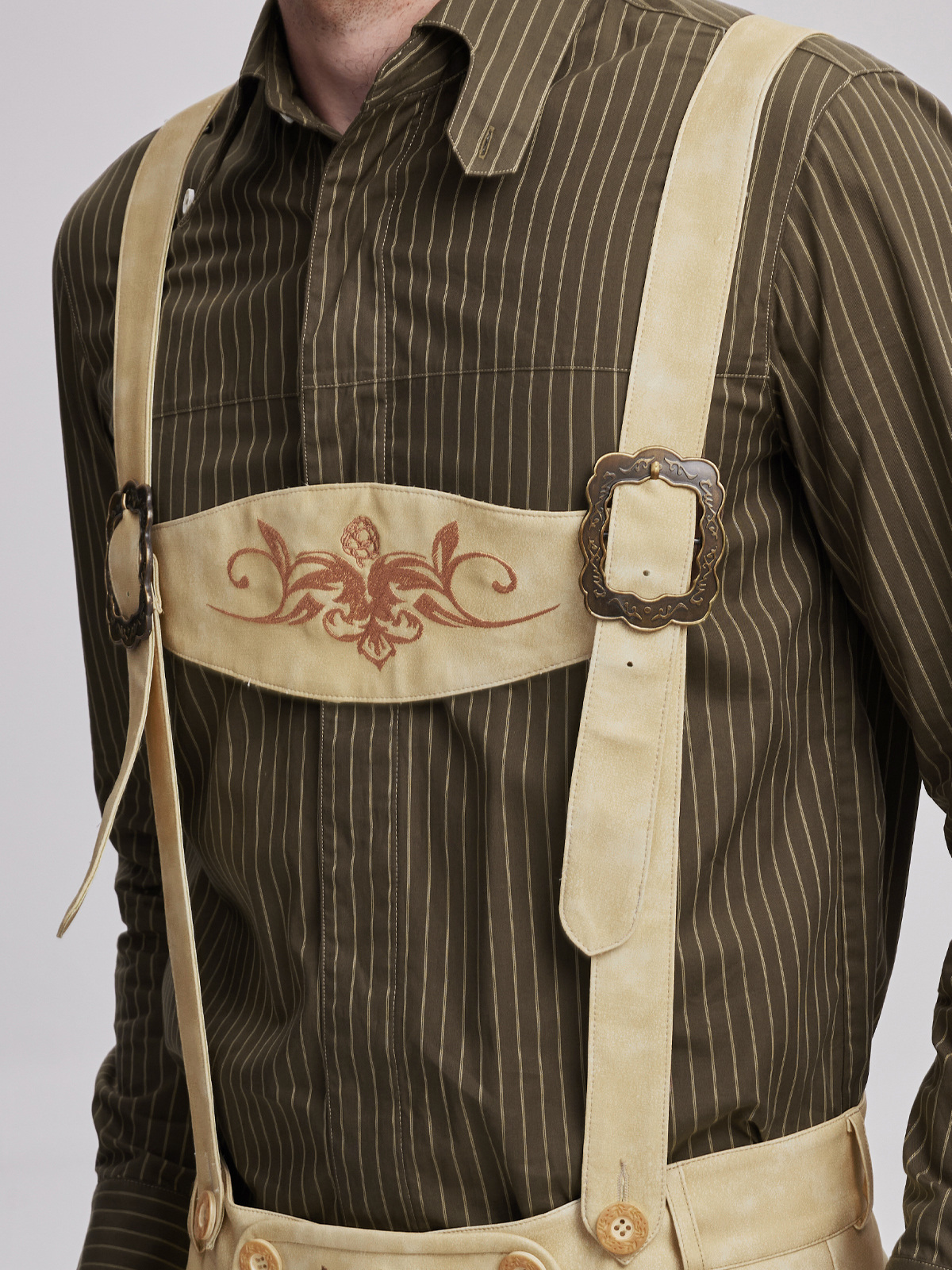 Dirndlbluse in Gelb – traditionell und modern zugleich